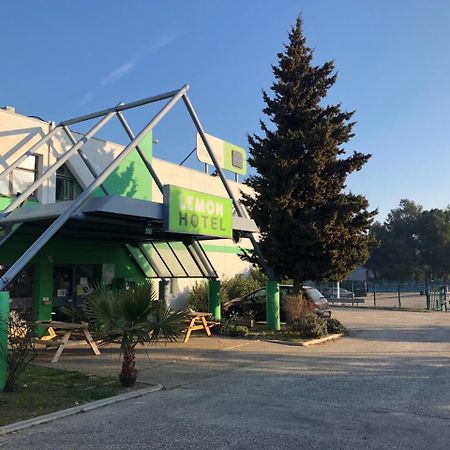 Lemon Hotel Avignon Rochefort מראה חיצוני תמונה