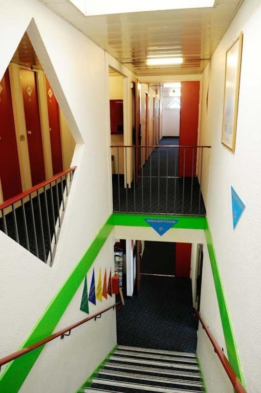 Lemon Hotel Avignon Rochefort מראה חיצוני תמונה